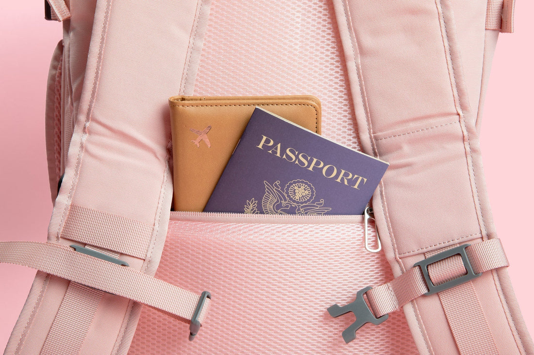 The GYMBUU Travel Light Checklist
